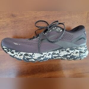 Brooks Ghost 15 Women's Sneakers